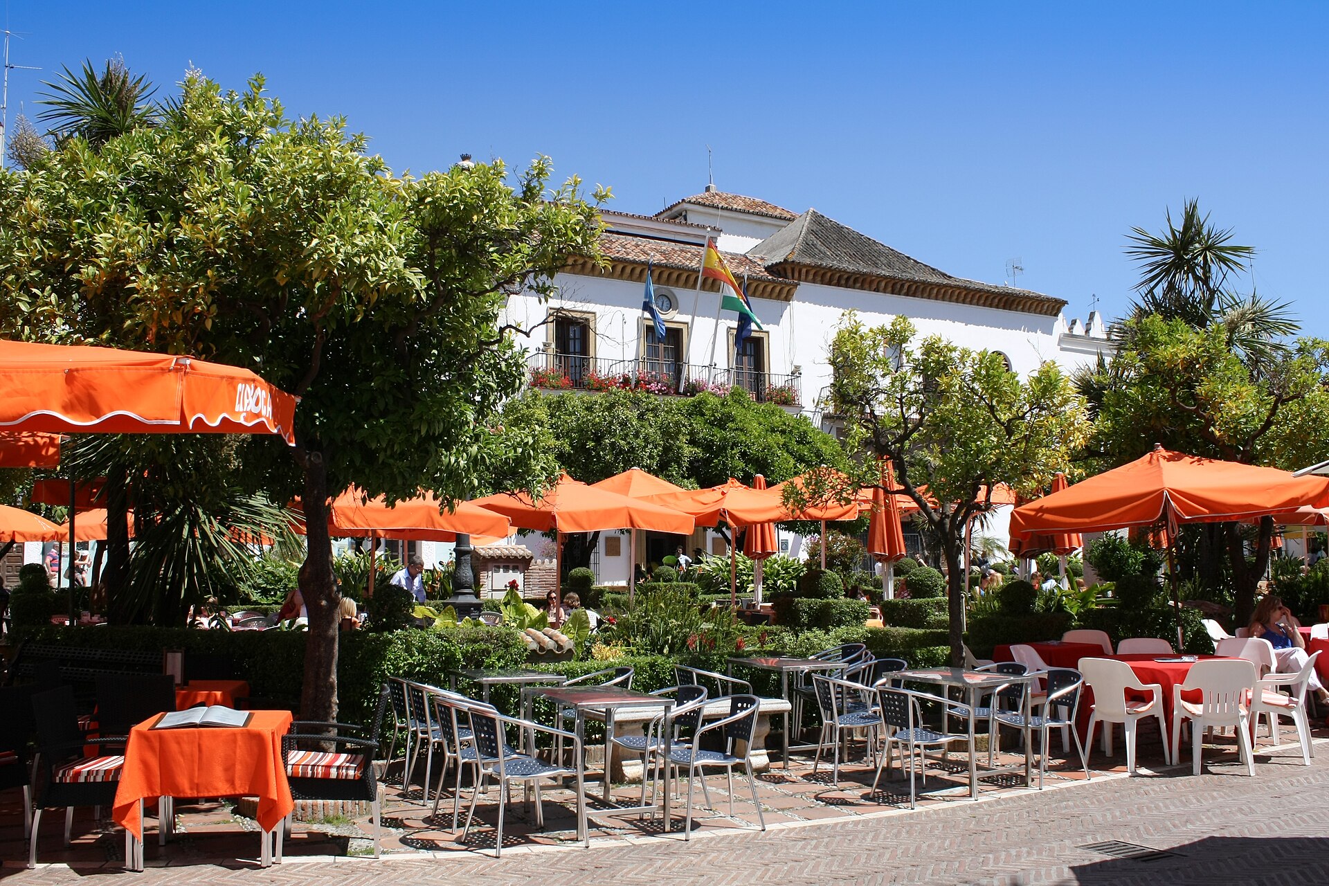 Plaza De Los Naranjos, Marbella