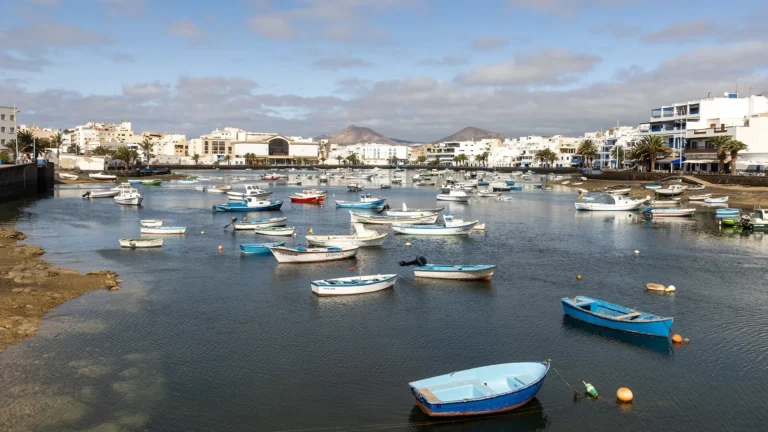 Auswandern nach Lanzarote: Kosten, Wohnen, Arbeit und Tipps (2026)